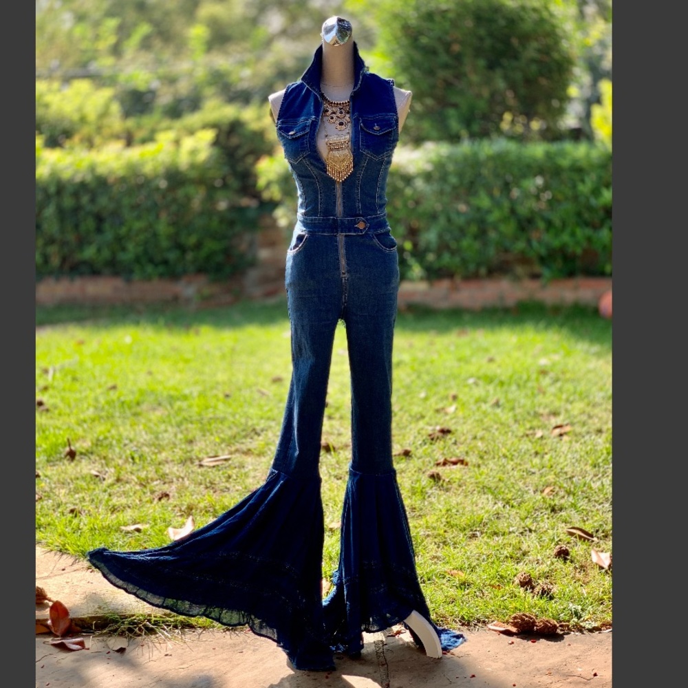 SOON🥂 Extreme Bell bottoms - Upcycled